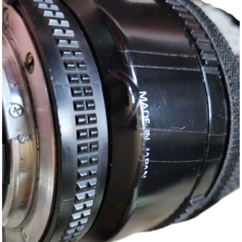 Nikon 60mm f/2.8D AF Micro-Nikkor - Sharp Glass - Focus Grip Needs Repair - Picture 4 of 10